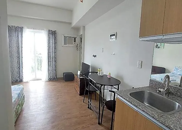 Ania Guest Hotel 3*